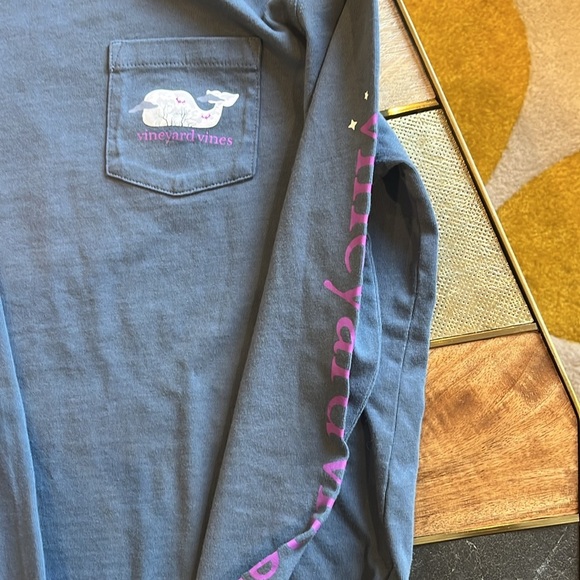 Vineyards Vines xs long sleeve shirt pristine condition - Picture 3 of 4